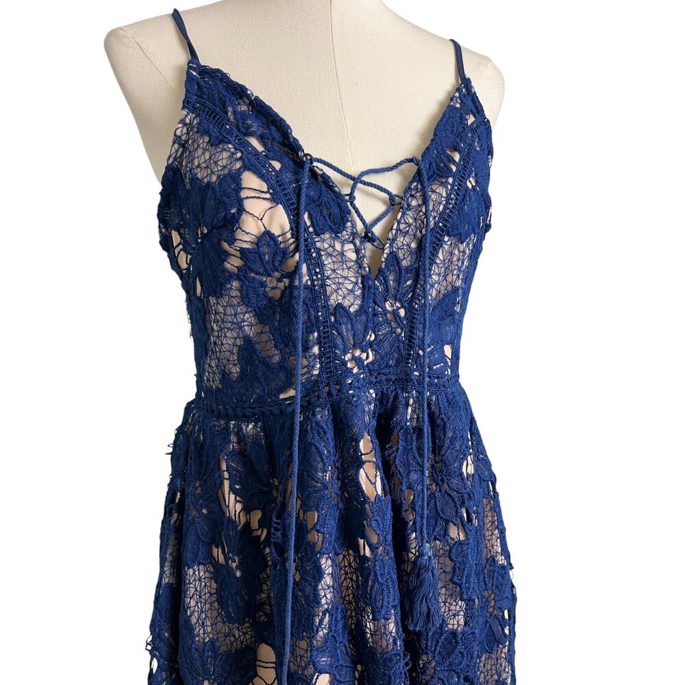 Parisian Lace Fit & Flare Dress Womens 10 Petite Blue Floral Party Cocktail - Picture 3 of 12